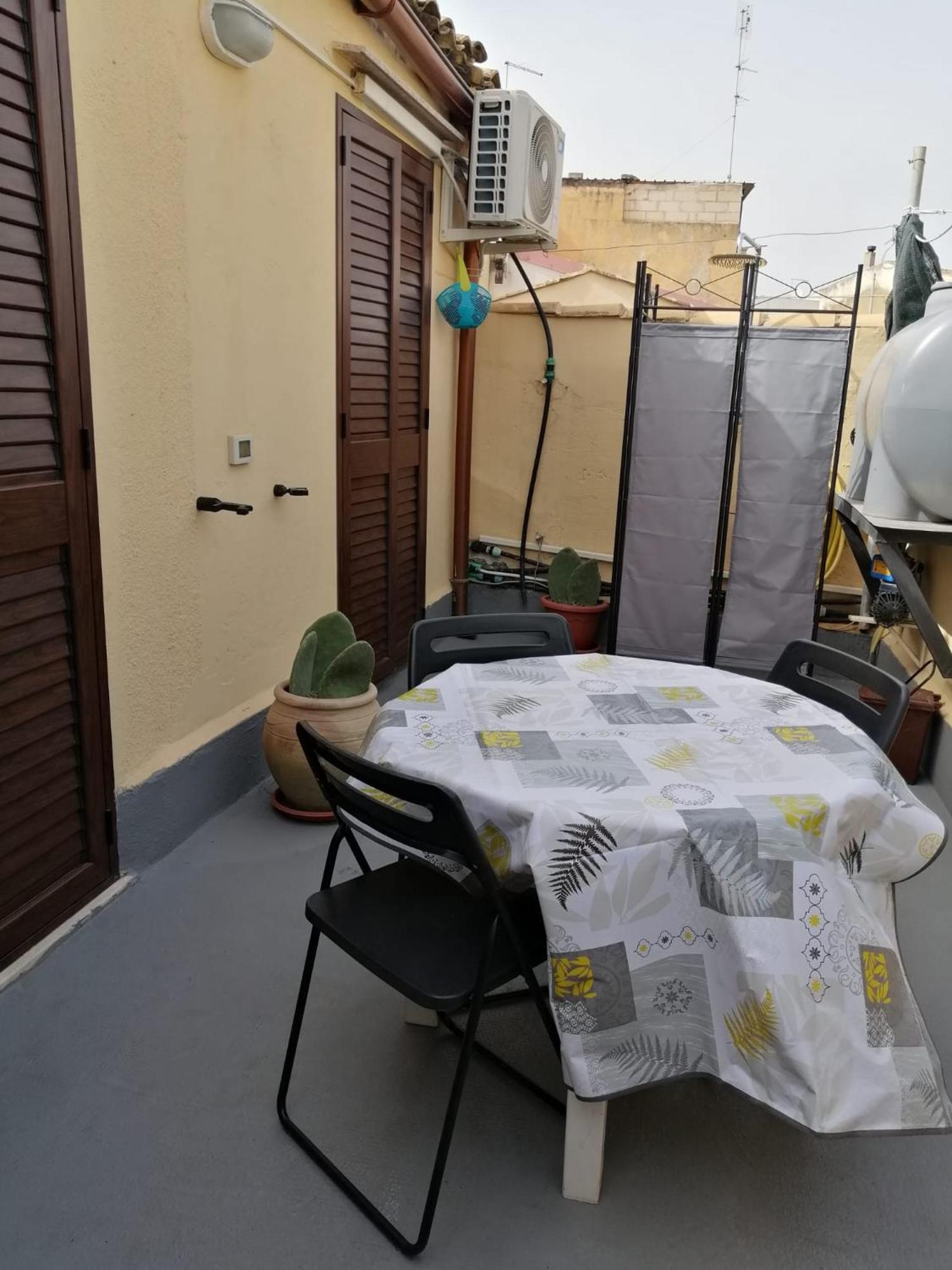 Appartamento Casa Gelsomino Noto Esterno foto